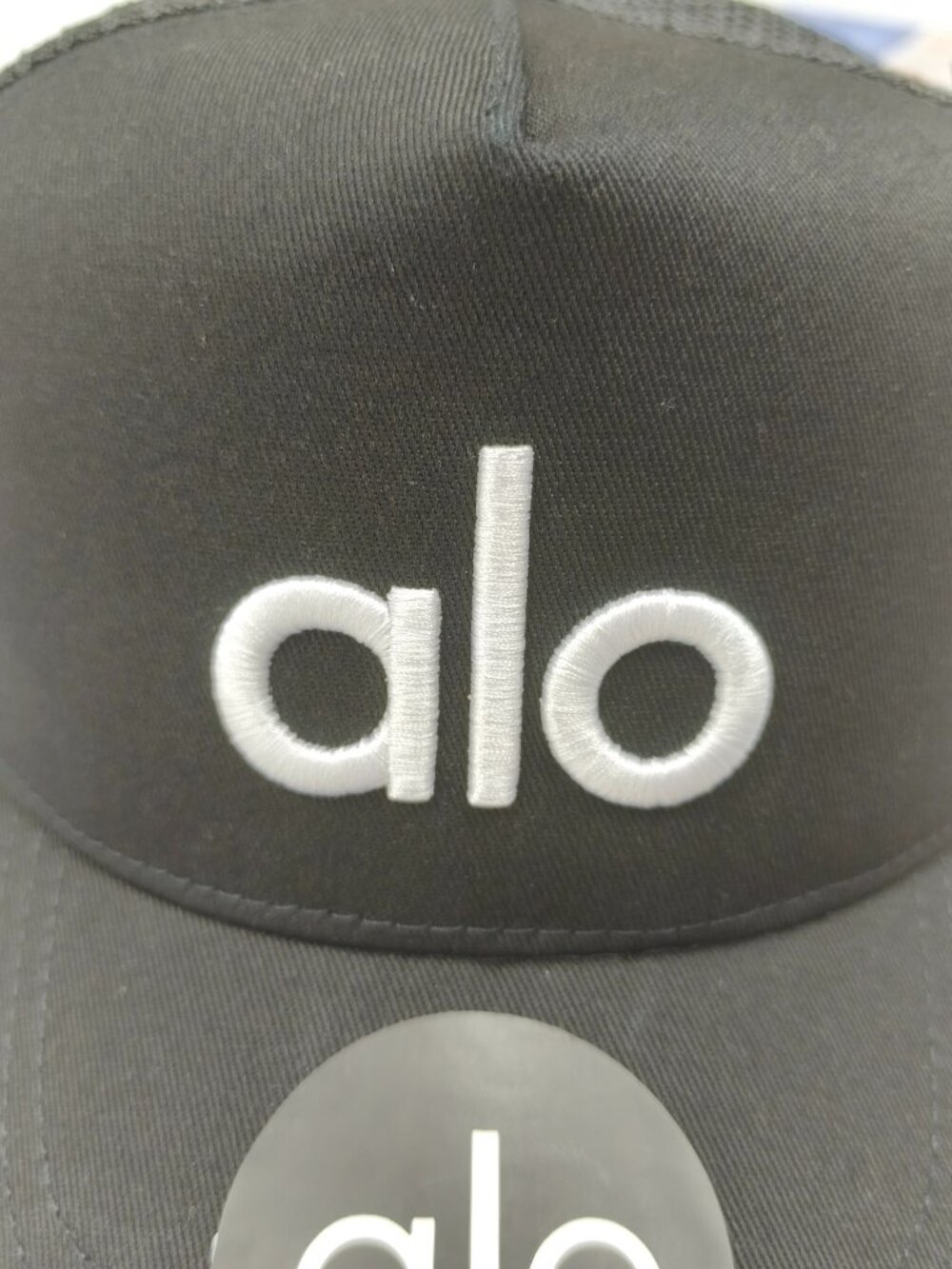 Alo Yoga District Trucker Hat Black and White🖤🤍Adjustable Breathable Mesh Cap - Picture 3 of 5